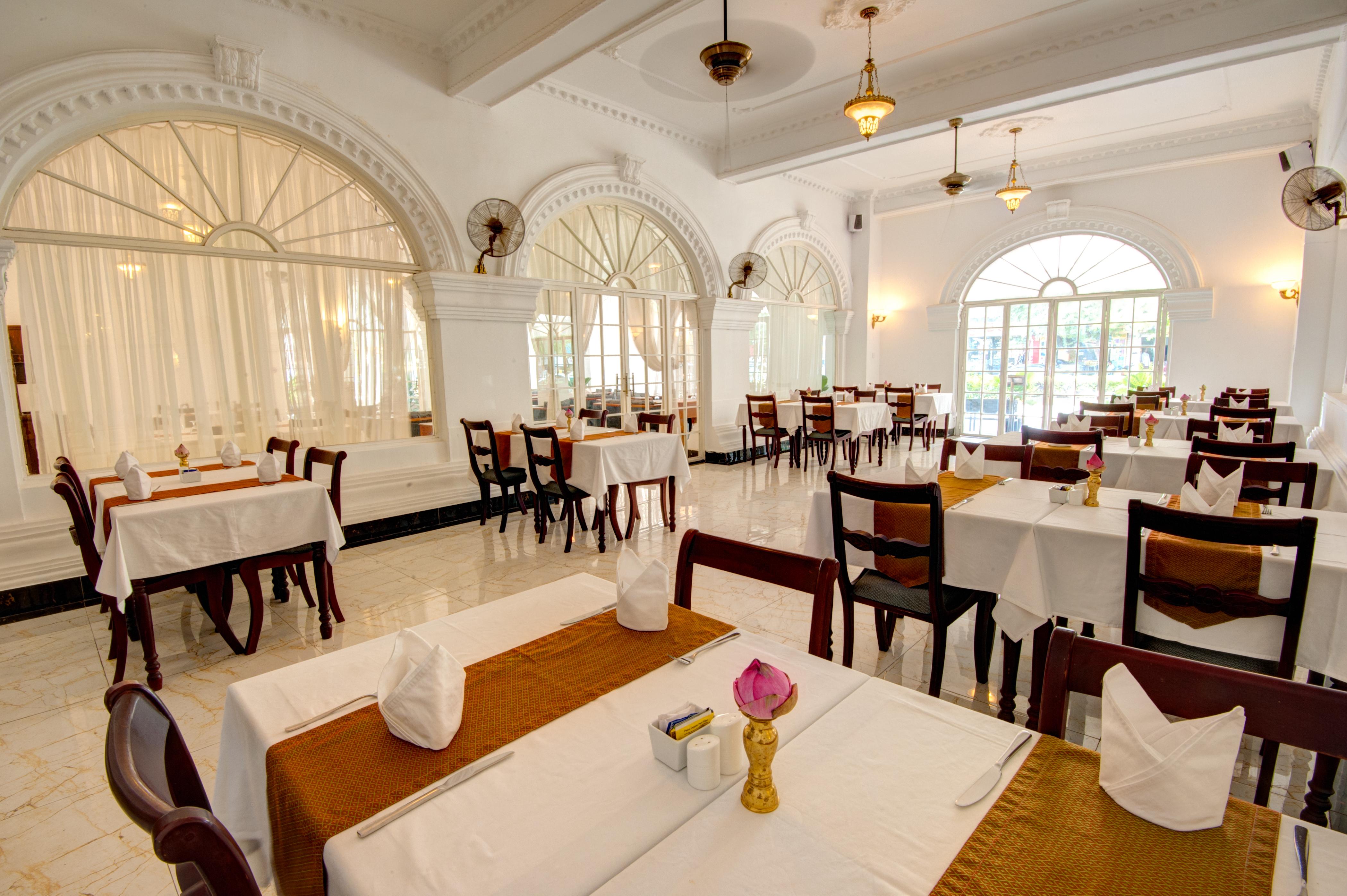 Le Grand Palais Boutique Hotel Phnom Penh Zewnętrze zdjęcie