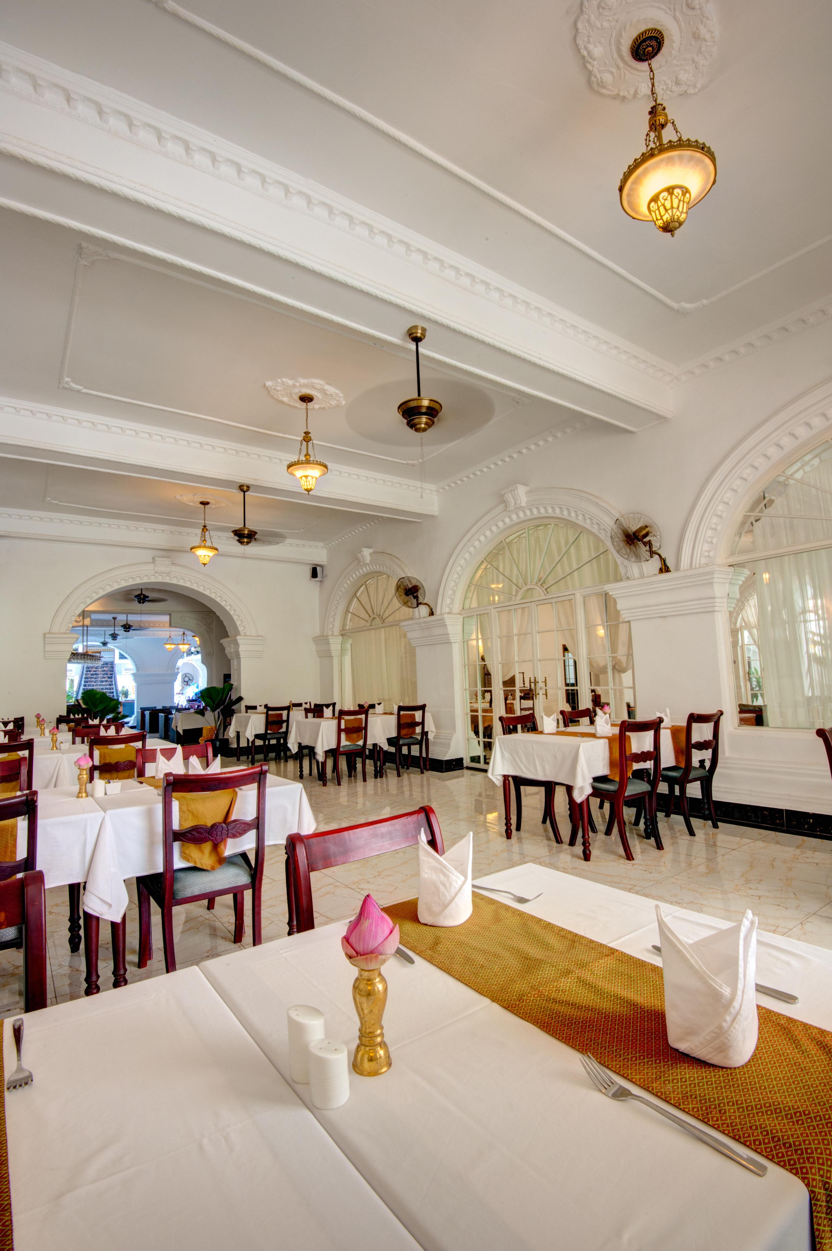 Le Grand Palais Boutique Hotel Phnom Penh Zewnętrze zdjęcie
